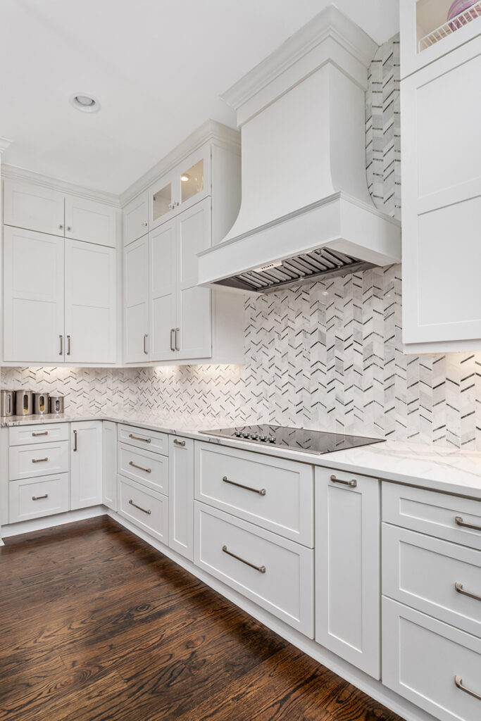 Clean & Chic - Showplace Cabinetry