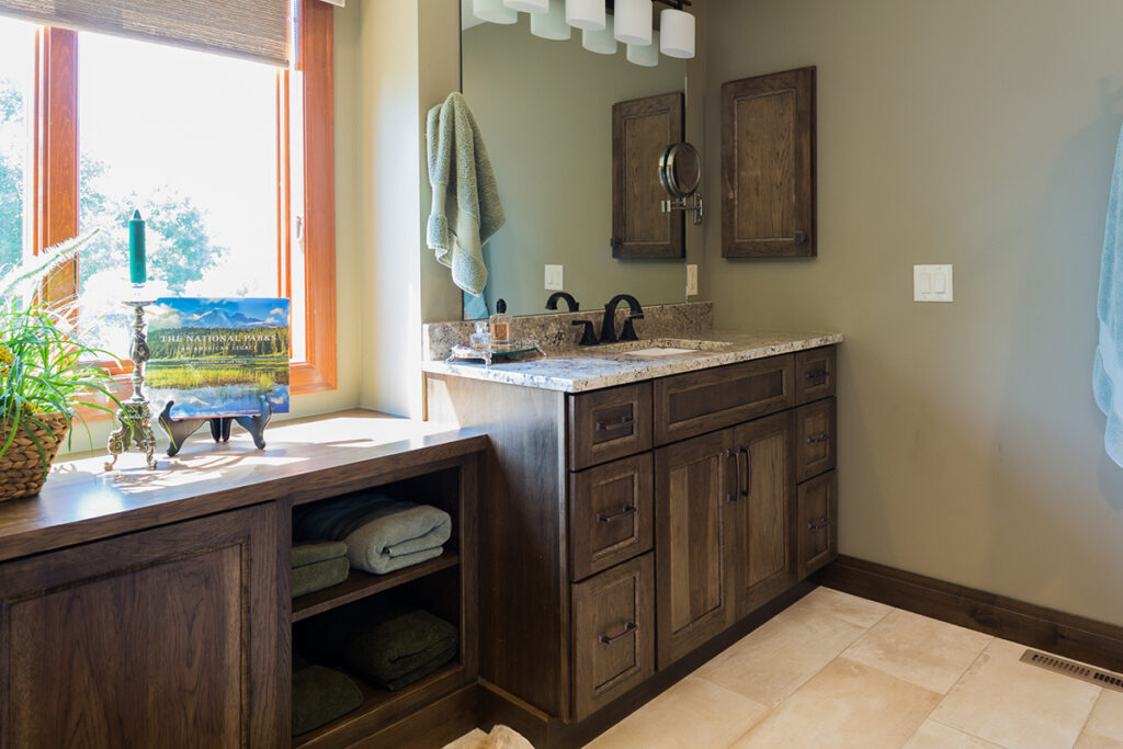 Lodge Inspired - Showplace Cabinetry