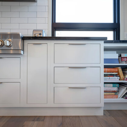 White kitchen cabinets