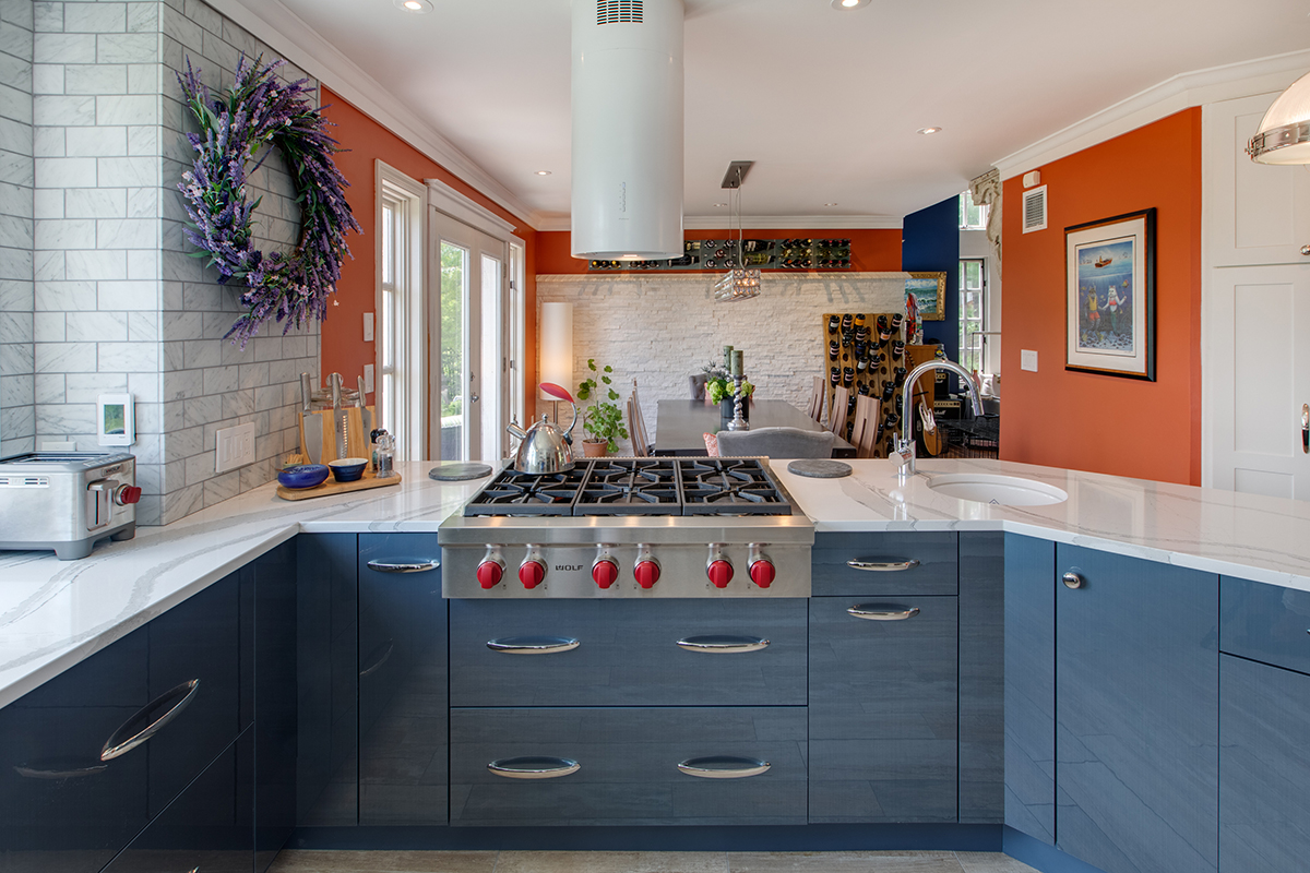 Blue and white kitchen cabinets