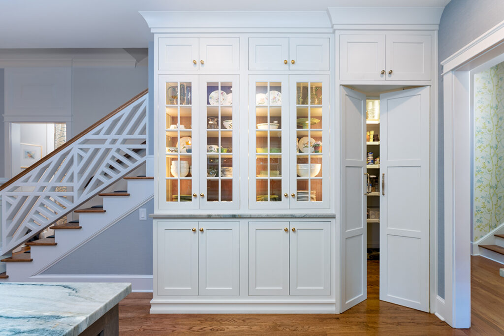Classic Transitional - Showplace Cabinetry