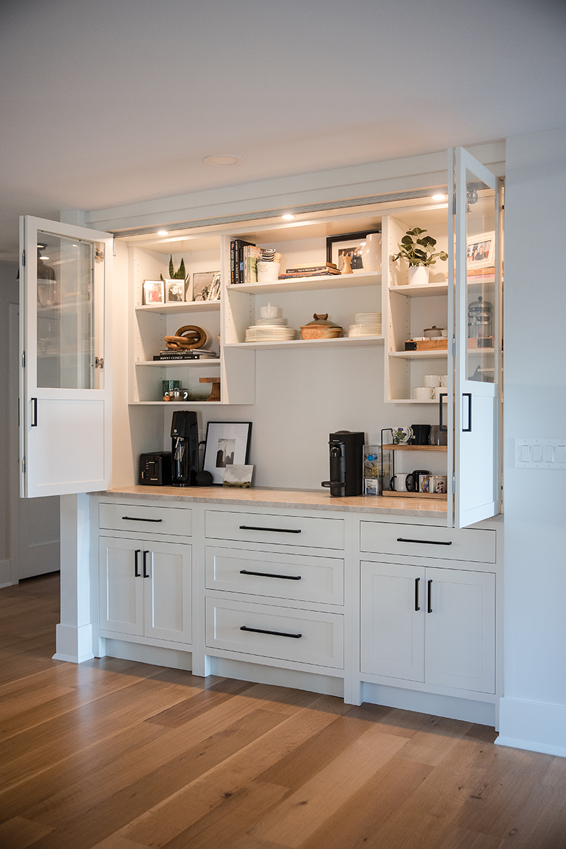 Transitional Style Kitchen - Showplace Cabinetry