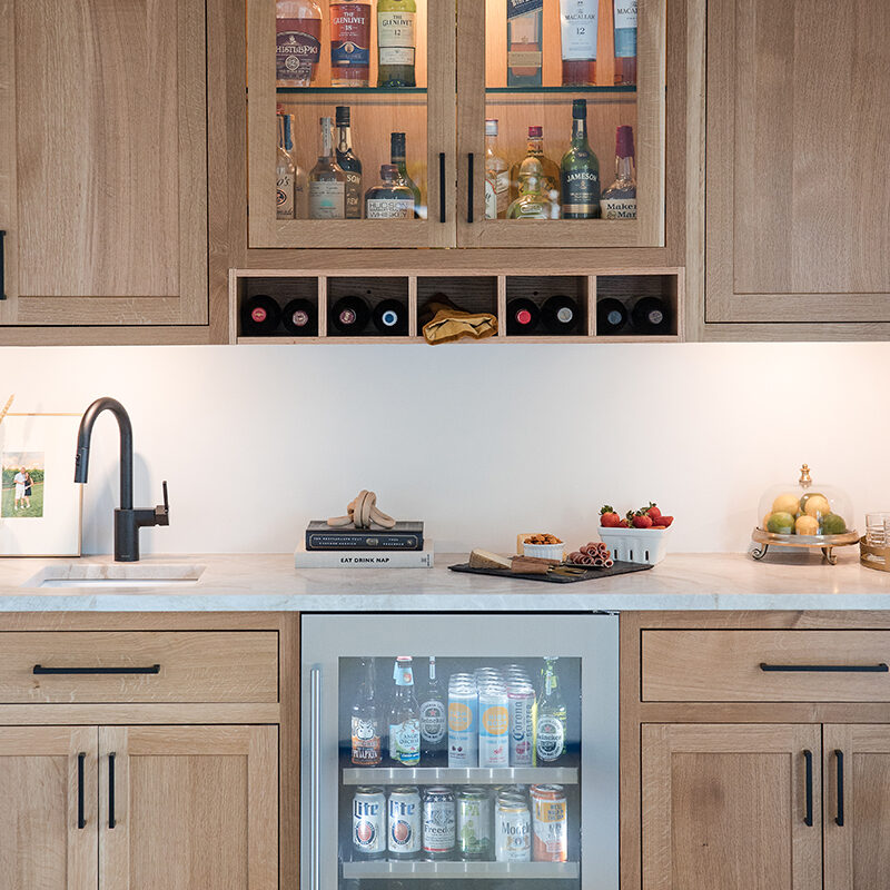 Transitional Style Kitchen - Showplace Cabinetry