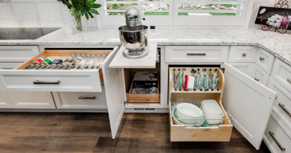 10 Special Kitchen Cabinet Features