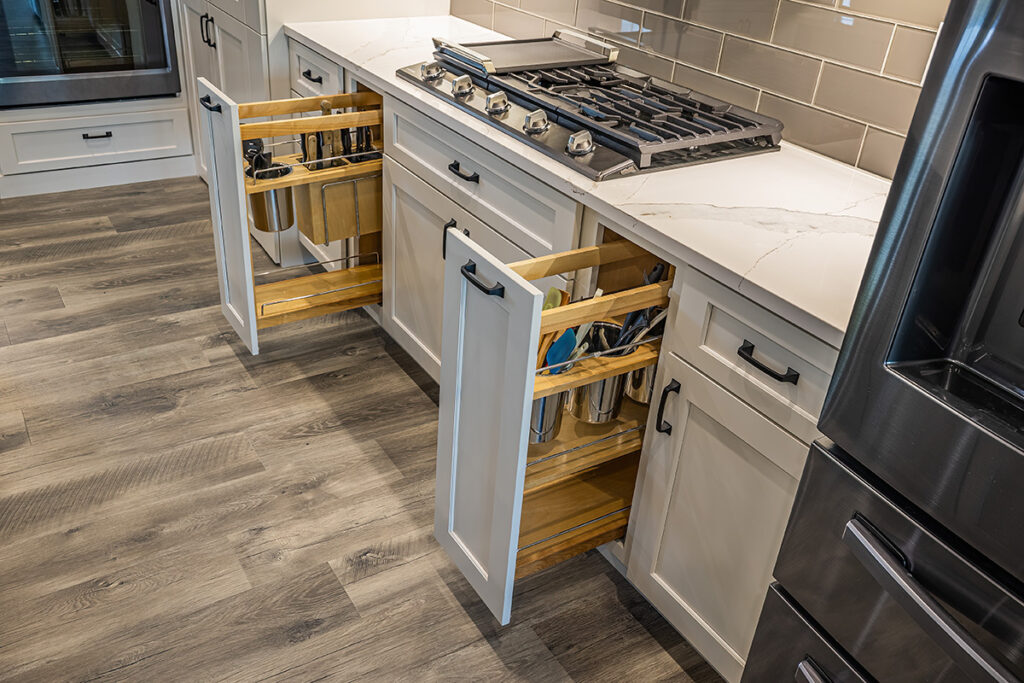 White and Grey Kitchen | Shore View - Showplace Cabinetry