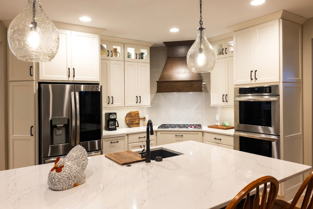 Acute Angled Kitchen Design | Showplace Cabinetry