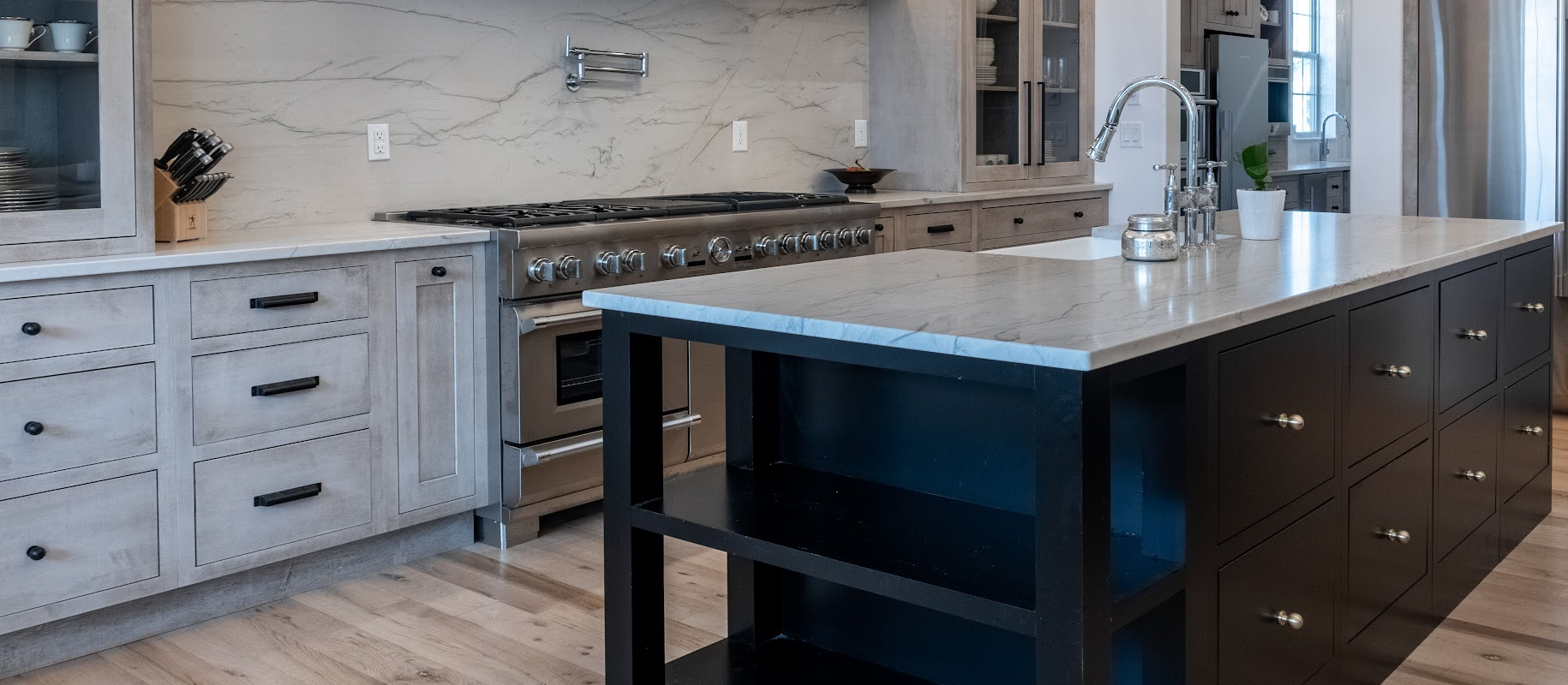 Overlay vs. Inset Cabinetry: Exploring the Aesthetic Depths