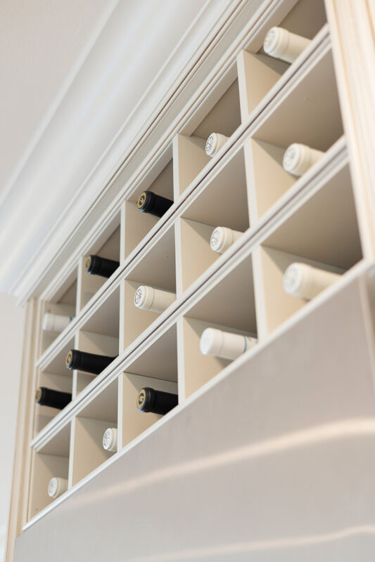 Wine cube cabinet