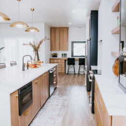 Showplace Cabinetry Appears On Down Home Fab Season 2