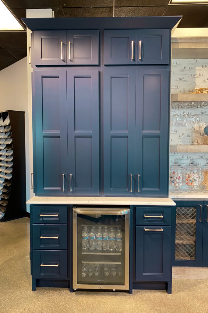 Kitchen Cabinet Color Trends 2025 - Showplace Cabinetry