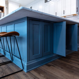 Modern Inset Kitchen - Showplace Cabinetry