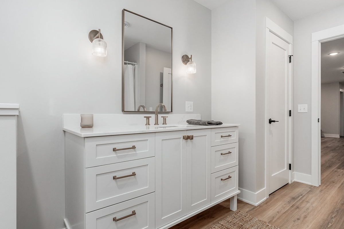 White painted bathroom vanity