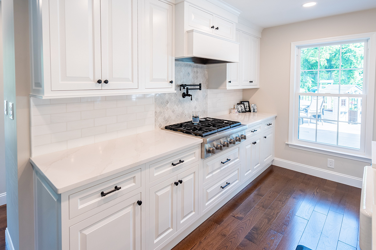 White painted kitchen cabinets