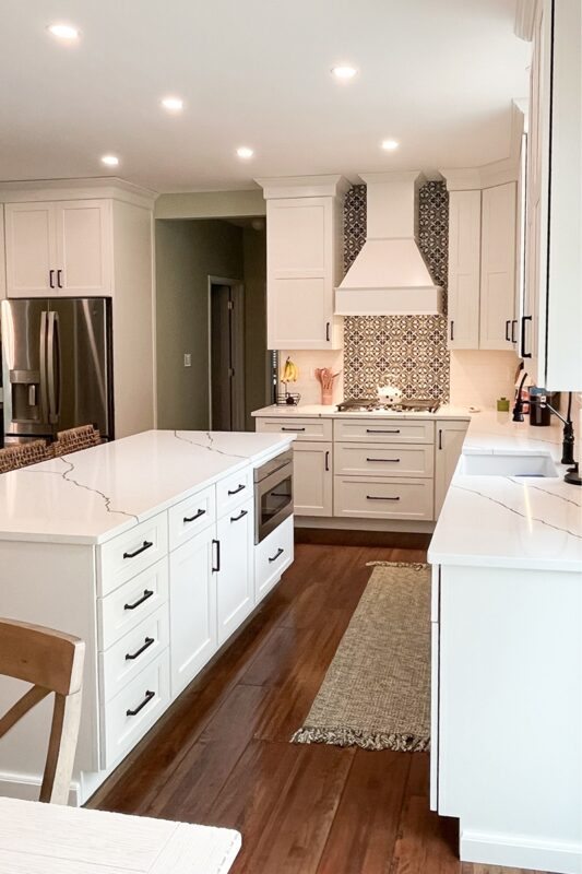 White painted kitchen cabinets