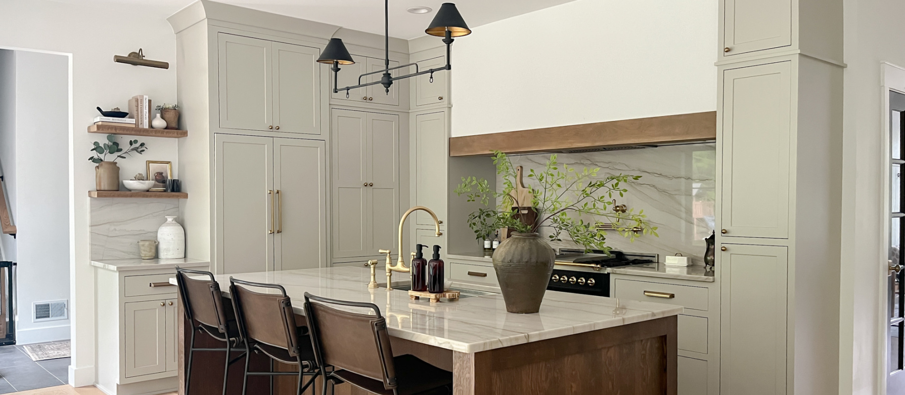 The Hottest Trends in Kitchen Cabinet Colors for 2026