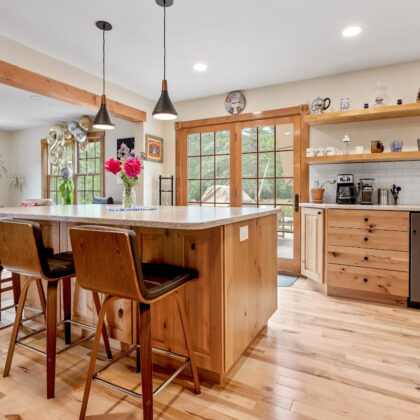 Rustic Alder Natural kitchen